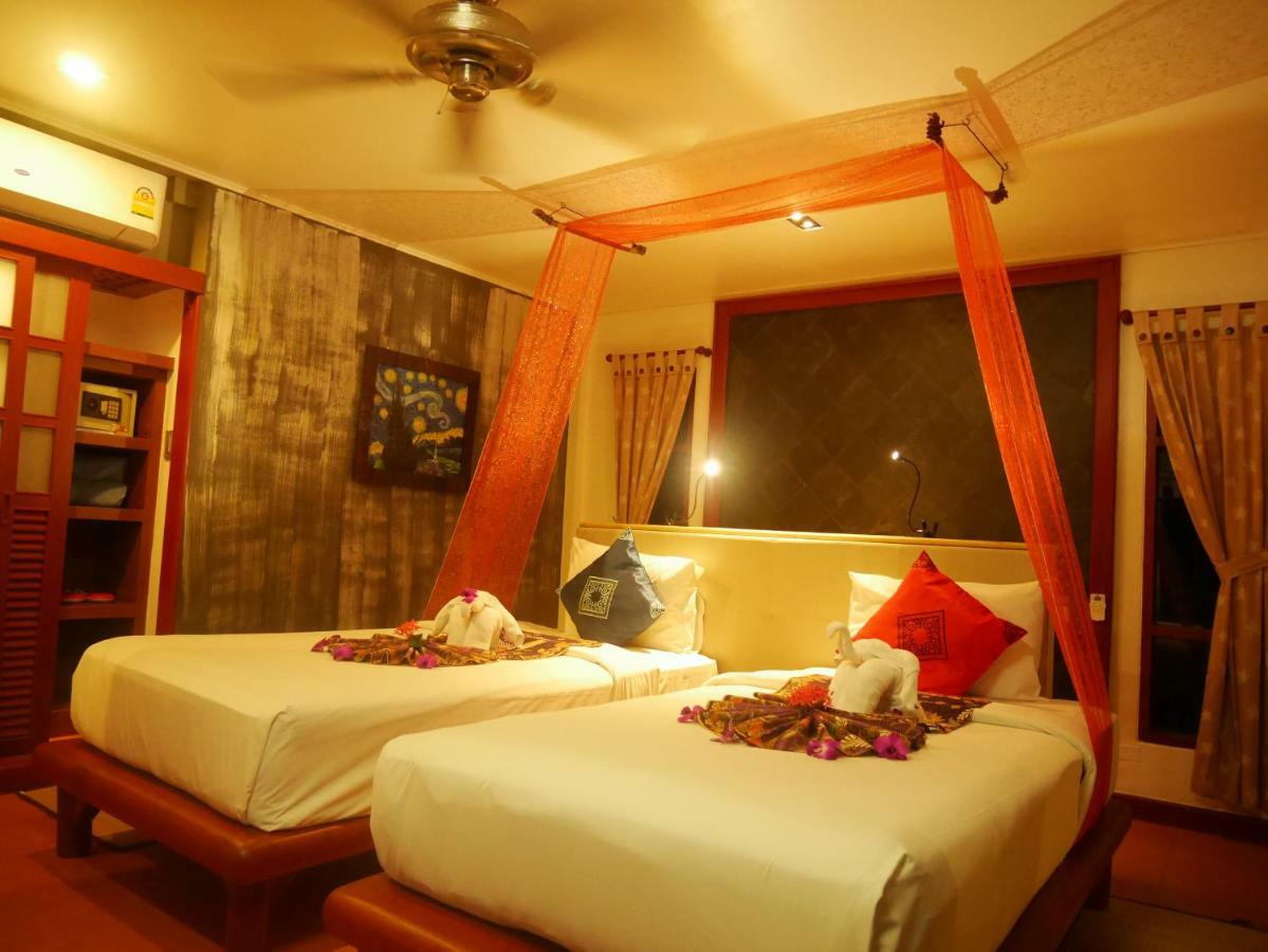 Bangtao Beach Chalet Resort Bang Tao Beach  Exterior foto