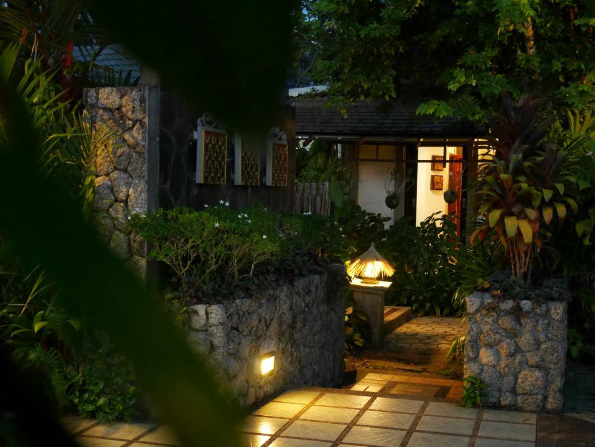 Bangtao Beach Chalet Resort Bang Tao Beach  Exterior foto